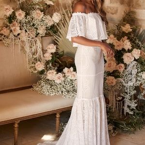 Lulu’s - Engagement/Bridal White Lace Dress NWT